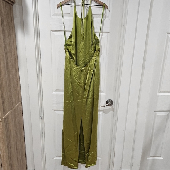 Staud Janet open-back satin halterneck maxi dress - Picture 3 of 8